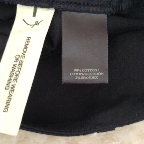 Ann Taylor Boardwalk Shorts - Picture 7 of 8